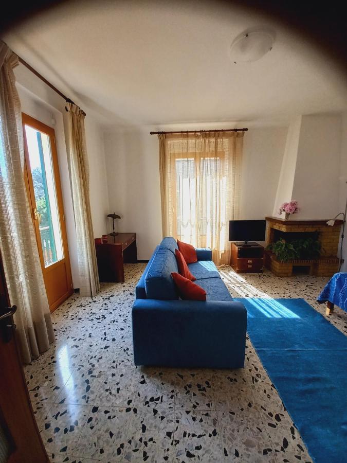 Casa Peonia Lovely Flat โมเนเลีย ภายนอก รูปภาพ