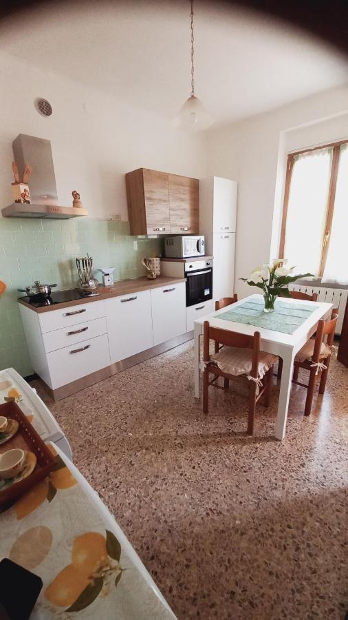 Casa Peonia Lovely Flat โมเนเลีย ภายนอก รูปภาพ
